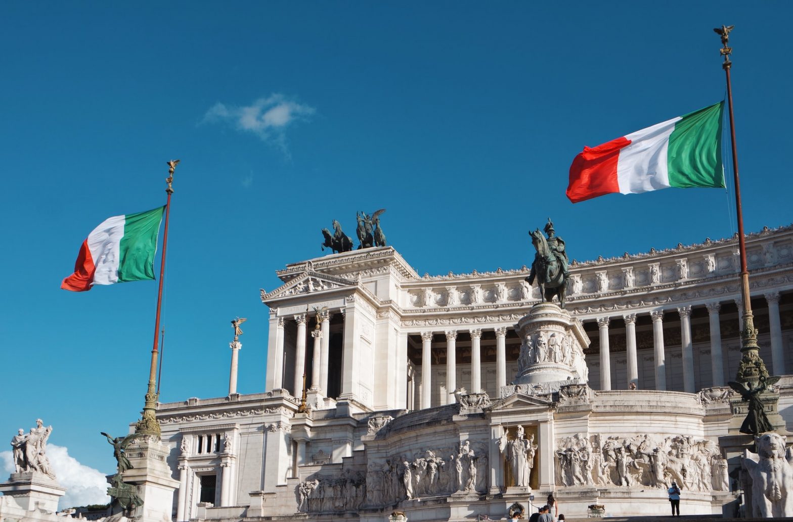 Festa della Repubblica 2022: 8 consigli di lettura